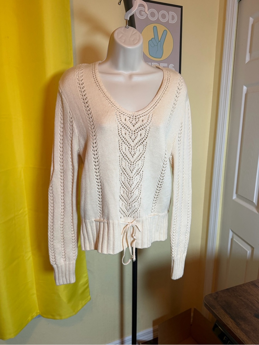 Jones New York Large Cream 100% Merino Wool Open Knit V-Neck Sweater - Picture 13 of 13